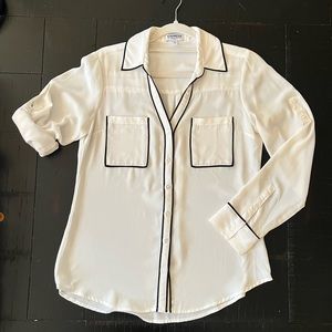 Women’s Express blouse
